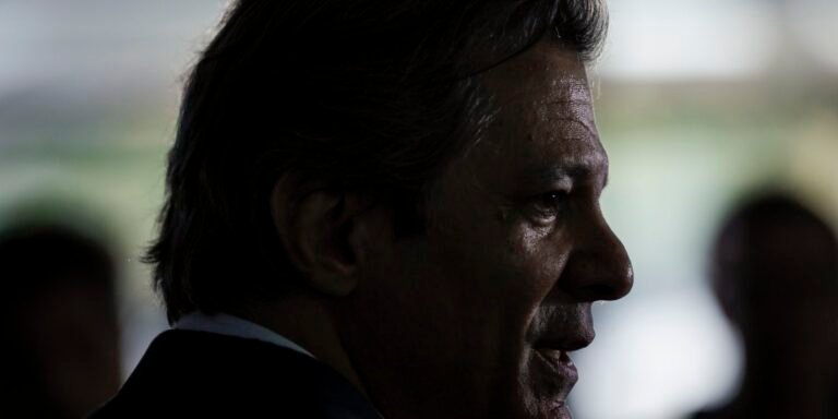 Fazenda tira de projeto de lei proposta para socorrer bancos em crise