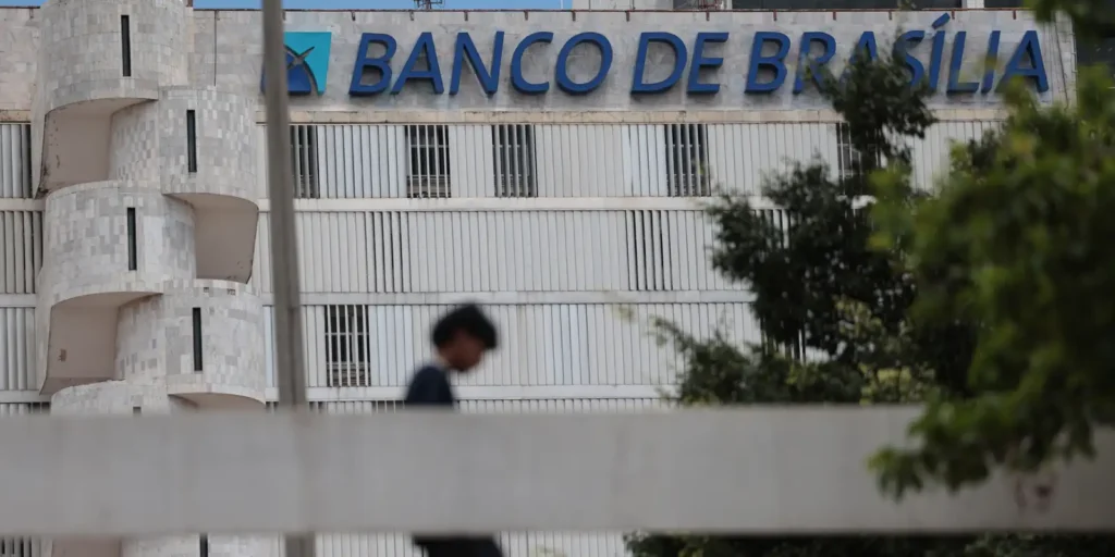 BRB firma acordo para transferir ativos comprados do Banco Master