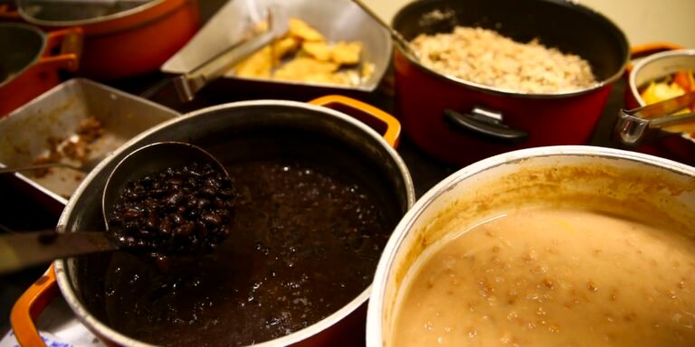 Estudo alerta para falta de acesso a alimentação saudável em favelas