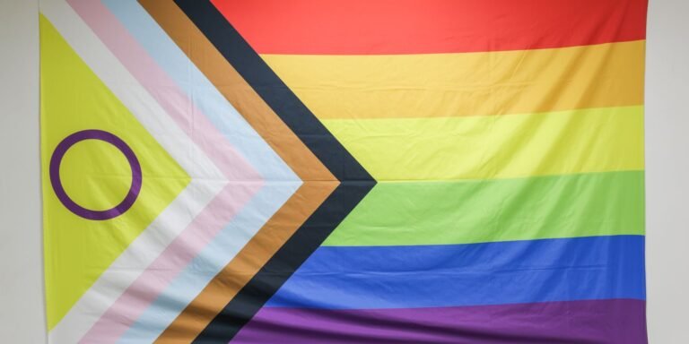 Antes estigmatizado, Pajubá guarda memória da resistência LGBTQIA+