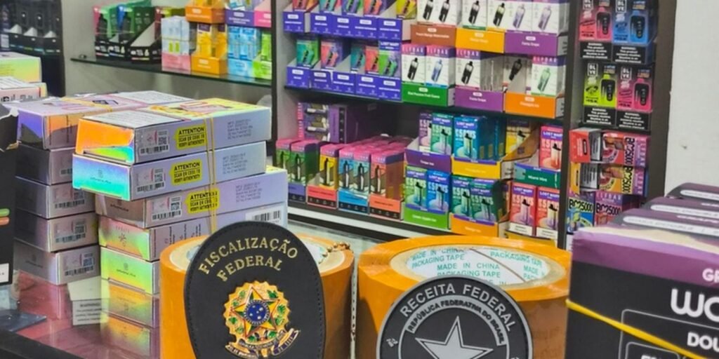 Anvisa e Receita Federal apreendem 25 mil cigarros eletrônicos
