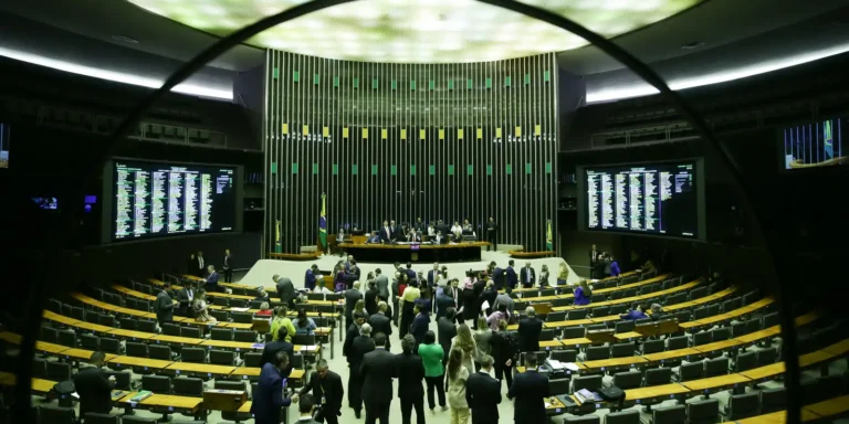 Entenda os próximos passos do projeto para reduzir a maioridade penal