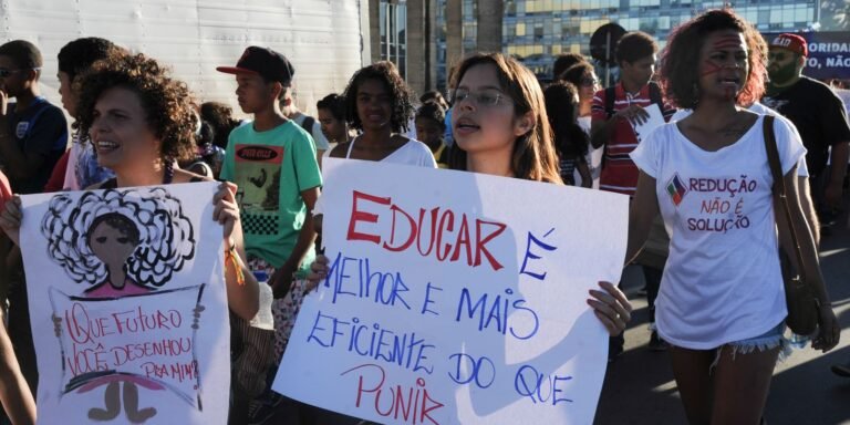 Comissão da Câmara aprova redução da maioridade penal para 16 anos
