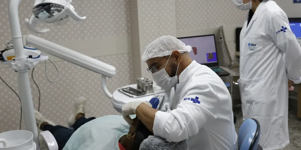 Comissão do Senado aprova novo piso salarial de médicos e dentistas
