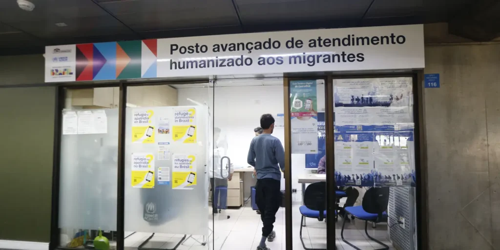 Cubanos superam venezuelanos em pedidos de refúgio no Brasil em 2025