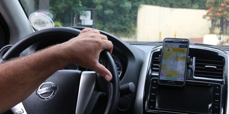CMN veta taxa de cadastro em crédito para motoristas de app
