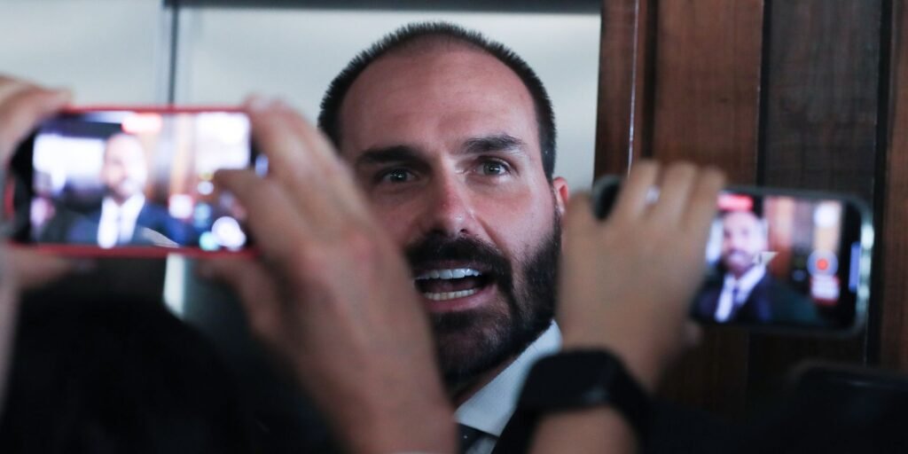 STF inicia sessão que vai decidir se Eduardo Bolsonaro será condenado