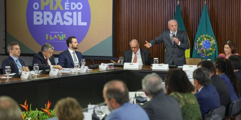 Brasil vai buscar novos parceiros para diminuir impactos comerciais