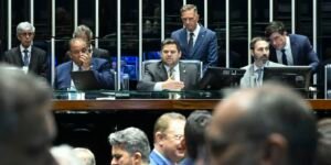 Senado anula norma sobre aborto legal em crianças vítimas de estupro