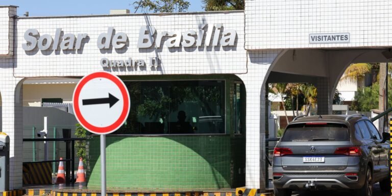 Bolsonaro recorre para anular proibição de visita na prisão domiciliar
