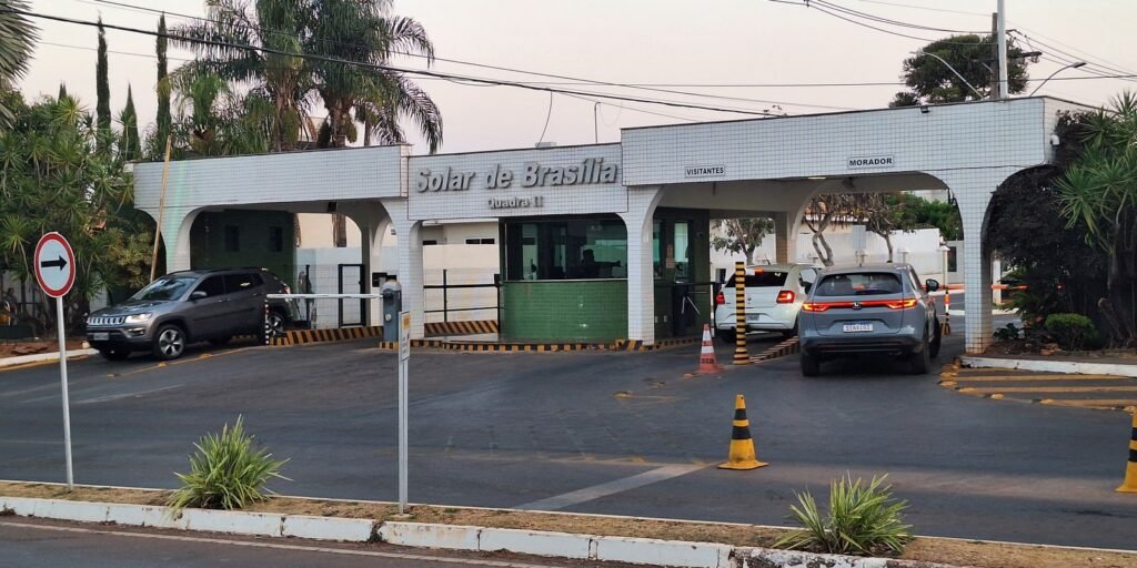 PF não encontra armas após cumprir busca na casa de Bolsonaro