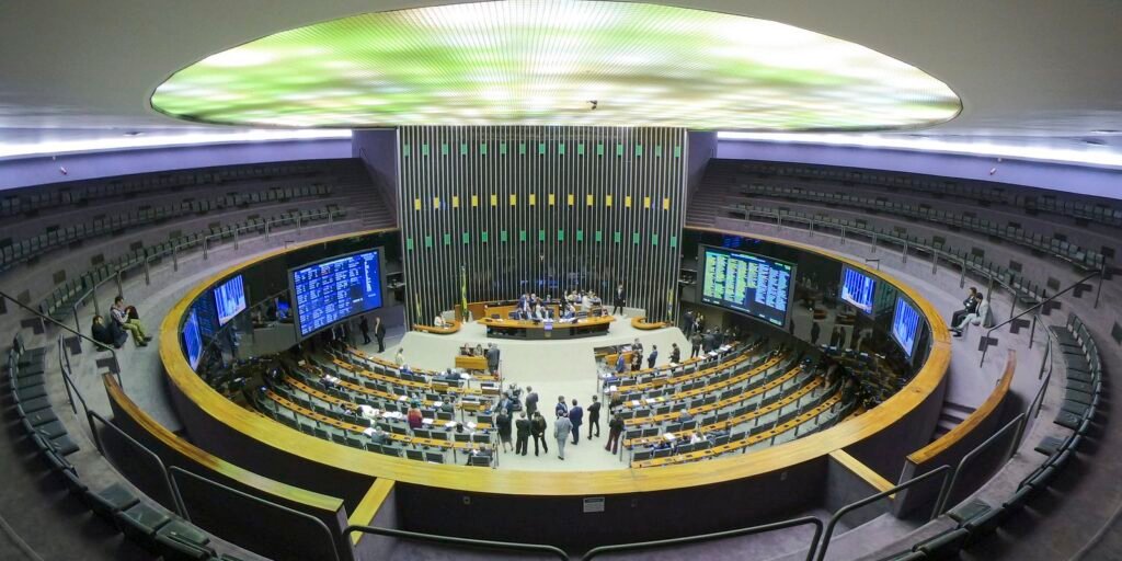 Câmara diz ao STFque não há irregularidades em indicações de emendas