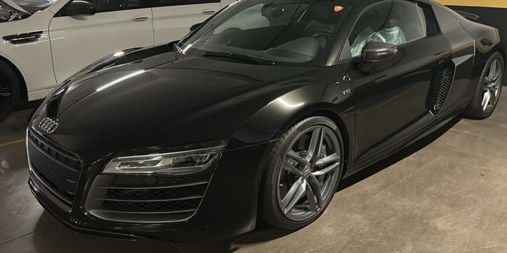 PF apreende carros de luxo em operação contra Careca do INSS