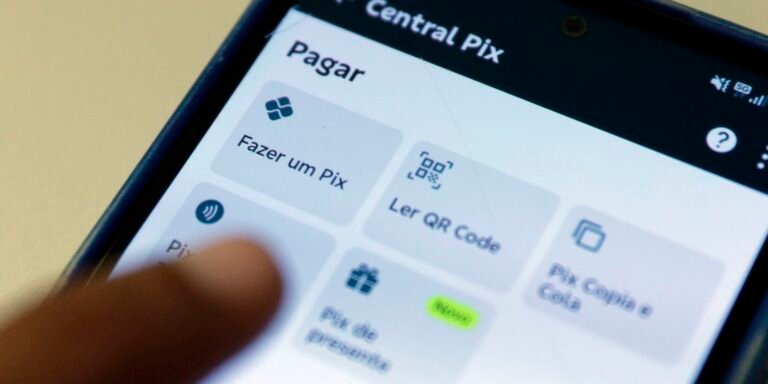 Modelo do Pix desafia controle financeiro dos EUA sobre o Brasil