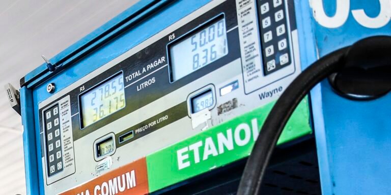 Conselho eleva de 30% para 32% teor de etanol na gasolina por 180 dias