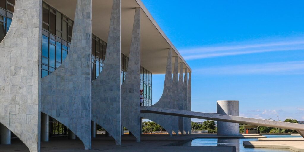 Entenda a Lei de Reciprocidade, que o Brasil pode adotar contra os EUA