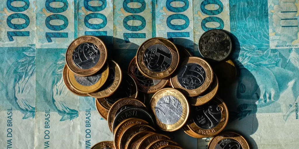 Beneficiários com NIS de final 6 recebem Bolsa Família de julho