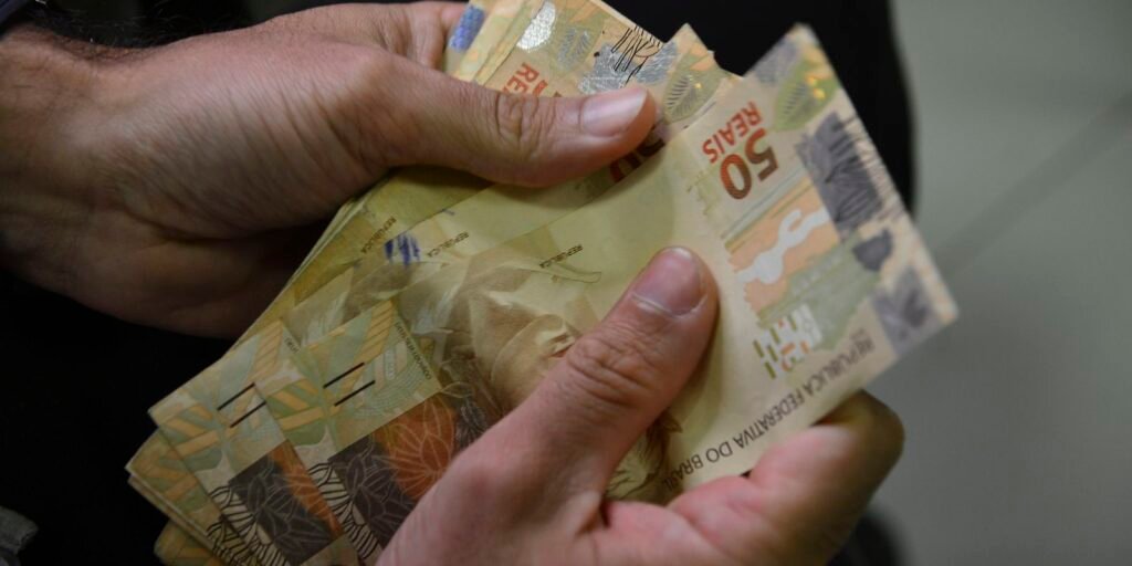 CMN regulamenta Fies Empreendedor e Desenrola Adimplentes