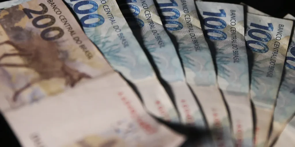 Dívida Pública sobe 2,61% em junho e supera R$ 9,2 trilhões