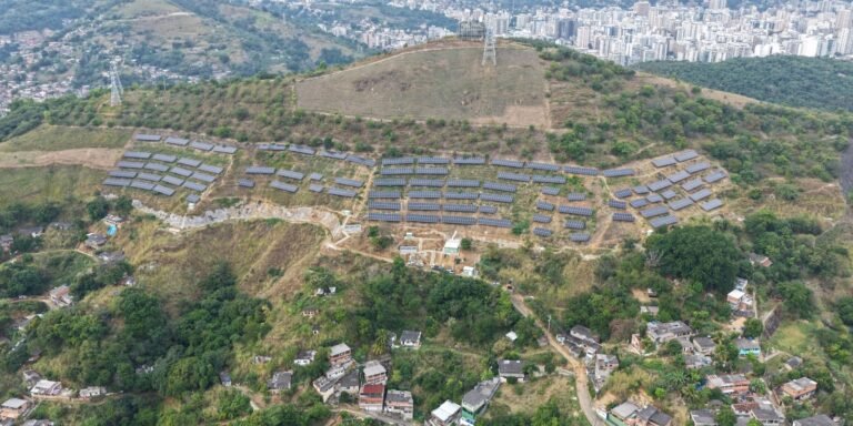 Usina solar em comunidade de Niterói gera energia para 19 creches