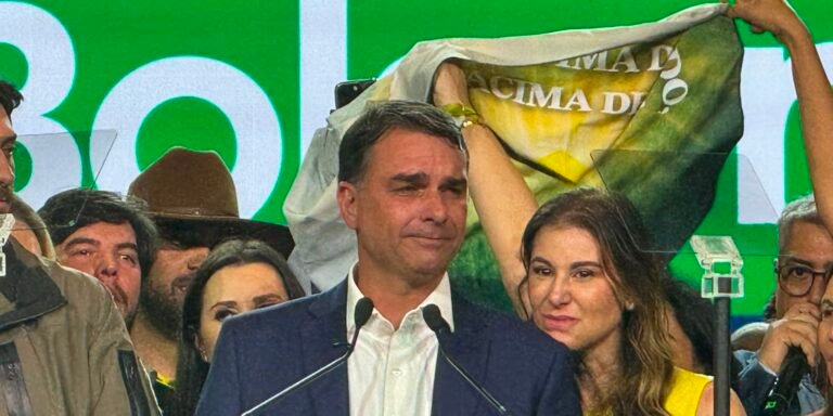 PL lança candidatura de Flávio Bolsonaro à Presidência