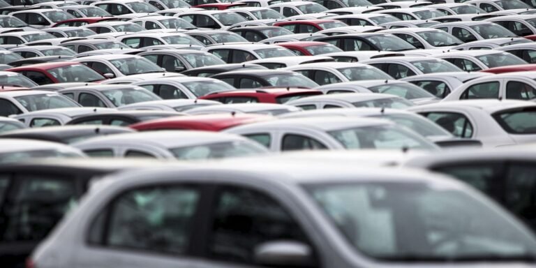Emplacamentos de veículos cresceram 10% em julho