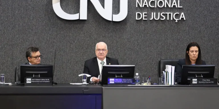 Ministro Fachin apresenta novas regras de conduta para magistrados