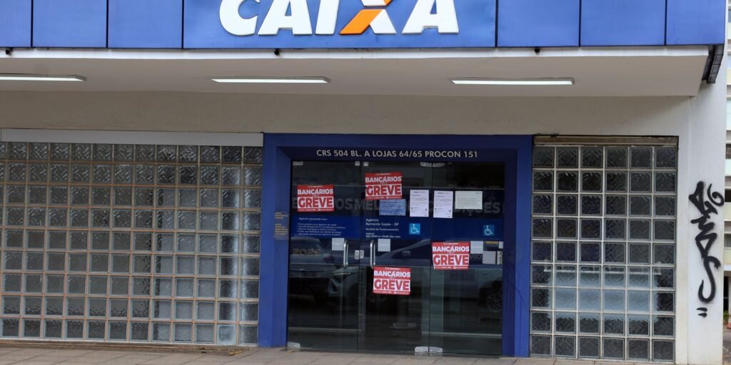 Empregados da Caixa rejeitam proposta da empresa e greve continua