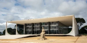 Zanin manda investigar uso de IA para burlar sistema do STF